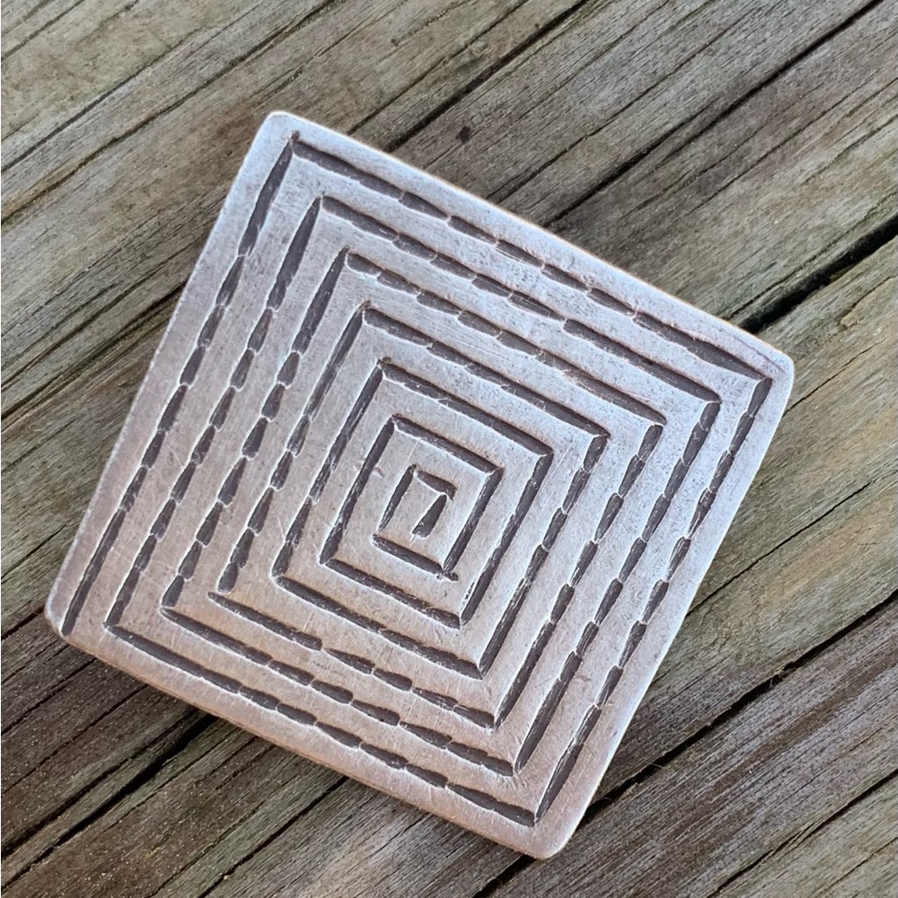 Tibetan indigenous tribal hand crafted Labyrinth. - Picture 3 of 6